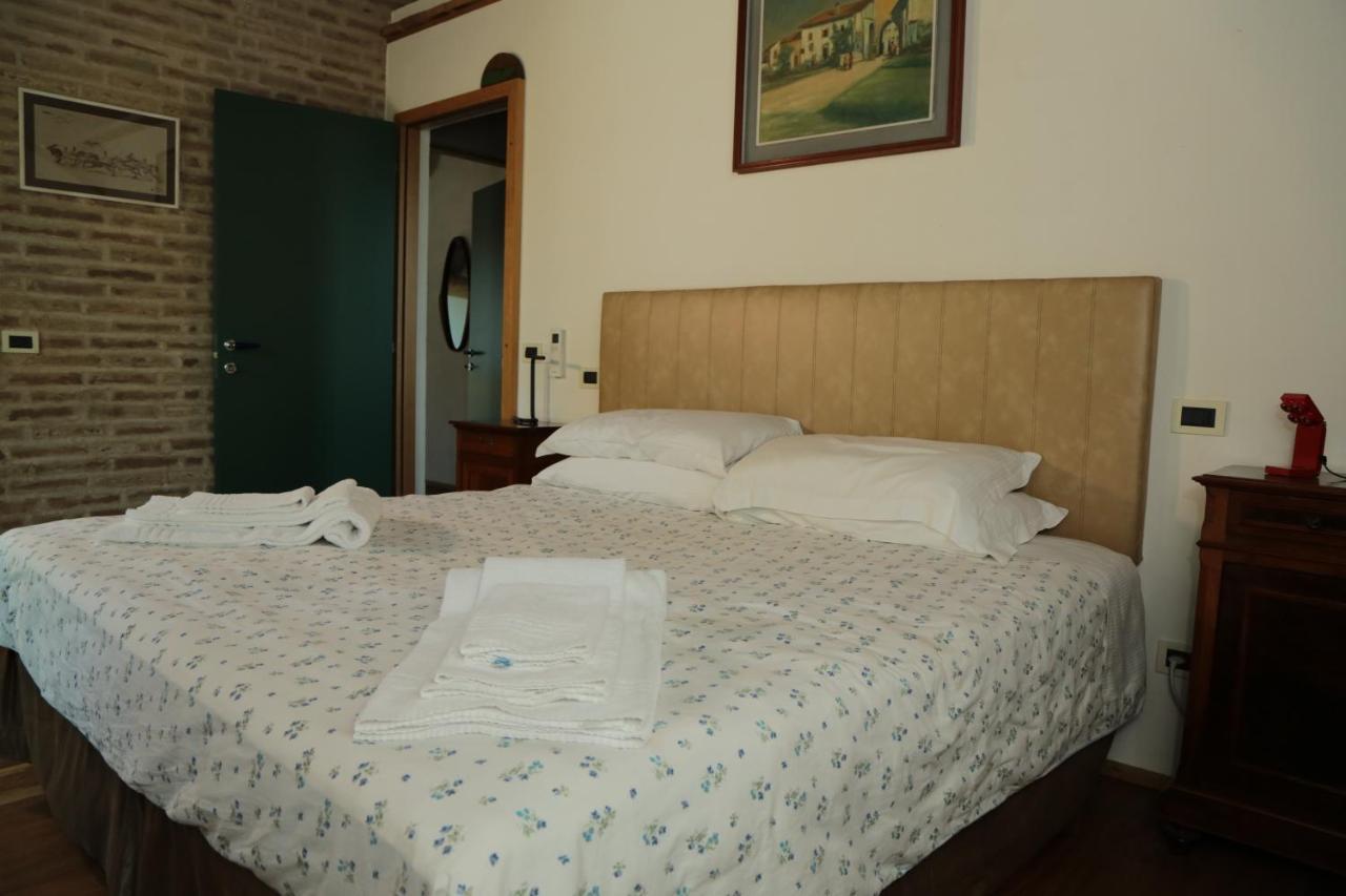 La Lepre Bianca Villa Cento  Ngoại thất bức ảnh